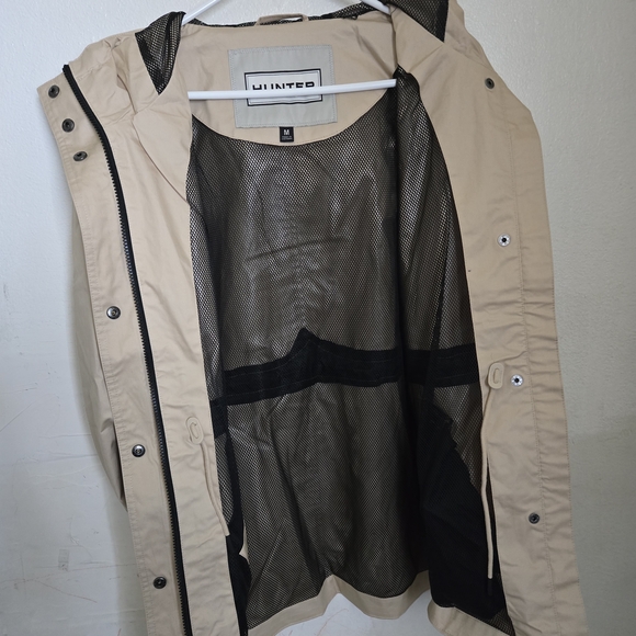Hunter Beige and Black Mesh Jacket - Picture 4 of 14